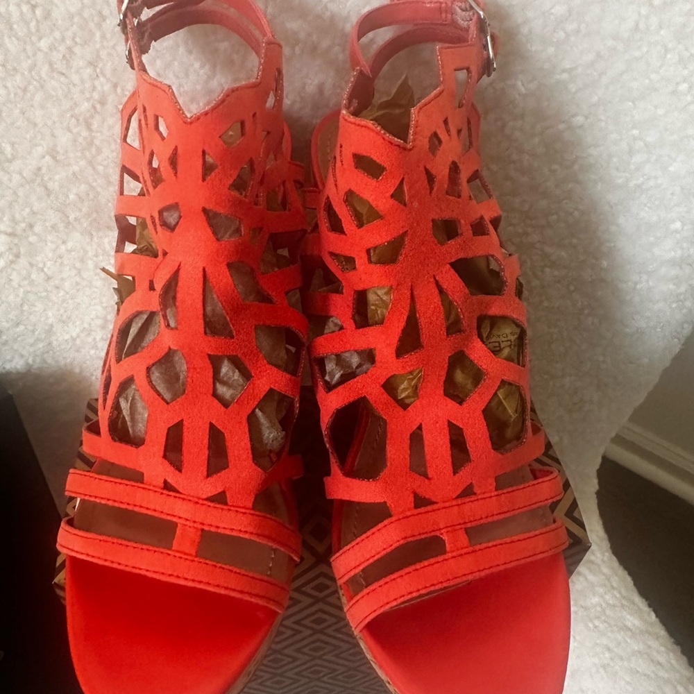 NWOT. Size 9.5. Charles & David Stylish Orange Cage Wedge Sandals. Worn once.